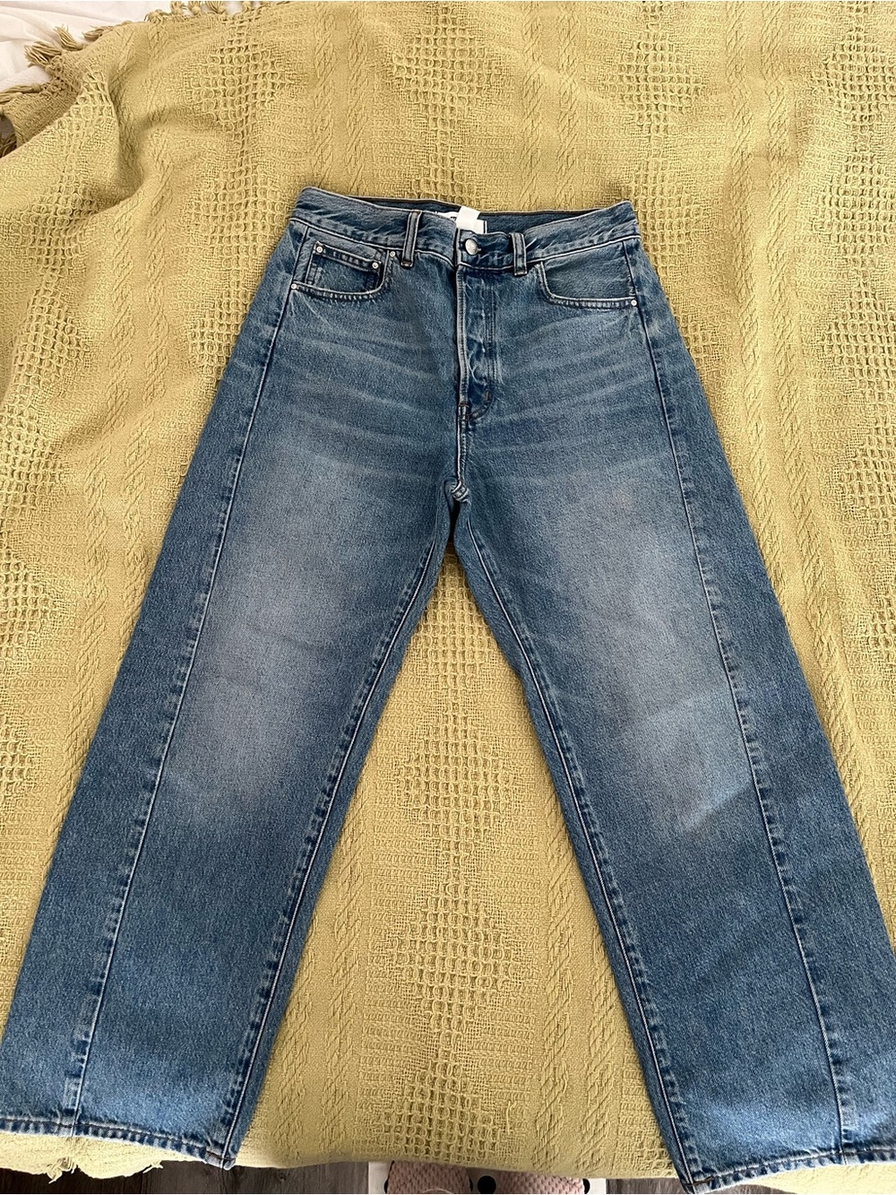 Madewell Light Pieced Barrel-Leg Jeans - Picture 5 of 9